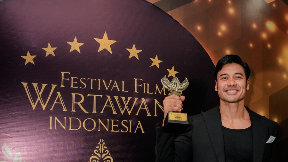 Chicco Jerikho Bukukan Prestasi Baru, Aktor Terbaik Festival Film Wartawan Indonesia 2024