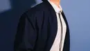 Jadi salah satu gaya rambut andalan para idol Korea, Vidi Aldiano juga terlihat mengenakan gaya rambut comma. Gaya rambut ini identik dengan bentuk poni melengkung seperti tanda koma. [@vidialdiano].