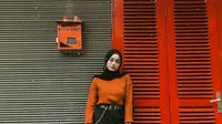 3 Aksesori Penunjang Gaya Sporty yang Cocok Dipakai ke Kantor, Simpel tapi Tetap Modis