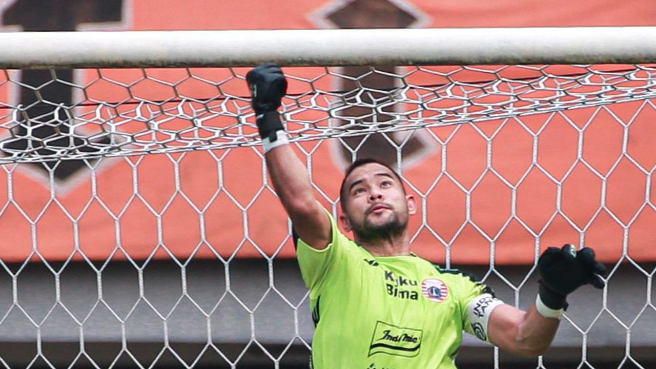 Di babak pertama, Persija tampil membuka keunggulan lewat gol perdana Maciej Gajos di menit ke 23.