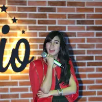 Dara cantik kelahiran Bandung, 12 Oktober 1990, Anisa Rahma menggelar meet and greet bersama fansnya. (Andy Masela/Bintang.com)