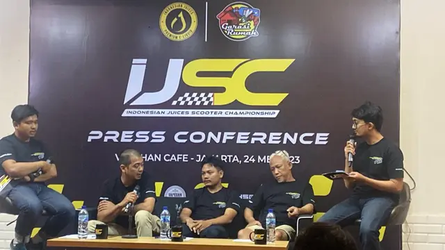 Pressconfrence Indonesian Juices Scooter Championship (IJSC) 2023 di  Vapehan, Pondok Kopi, Jakarta Timur, baru-baru ini.