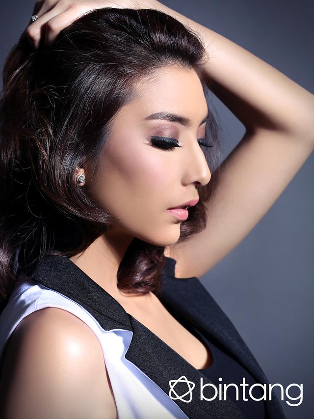 Eksklusif, Kisah Cinta Tyas Mirasih dan Raiden Soedjono ...