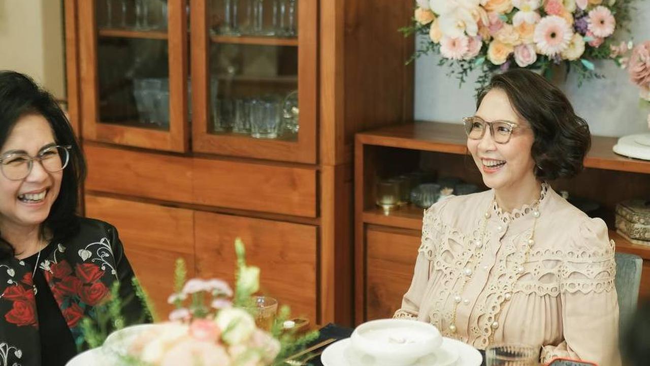 8 Potret Ulang tahun Ibunda Raline Shah, Kecantikannya Disorot - Bukan Sosok Sembarangan