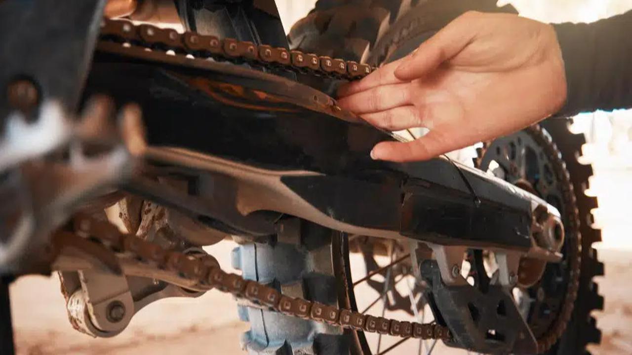 Cara Tepat Merawat Rangka Motor Agar Tak Berkarat yang Mengakibatkan Patah