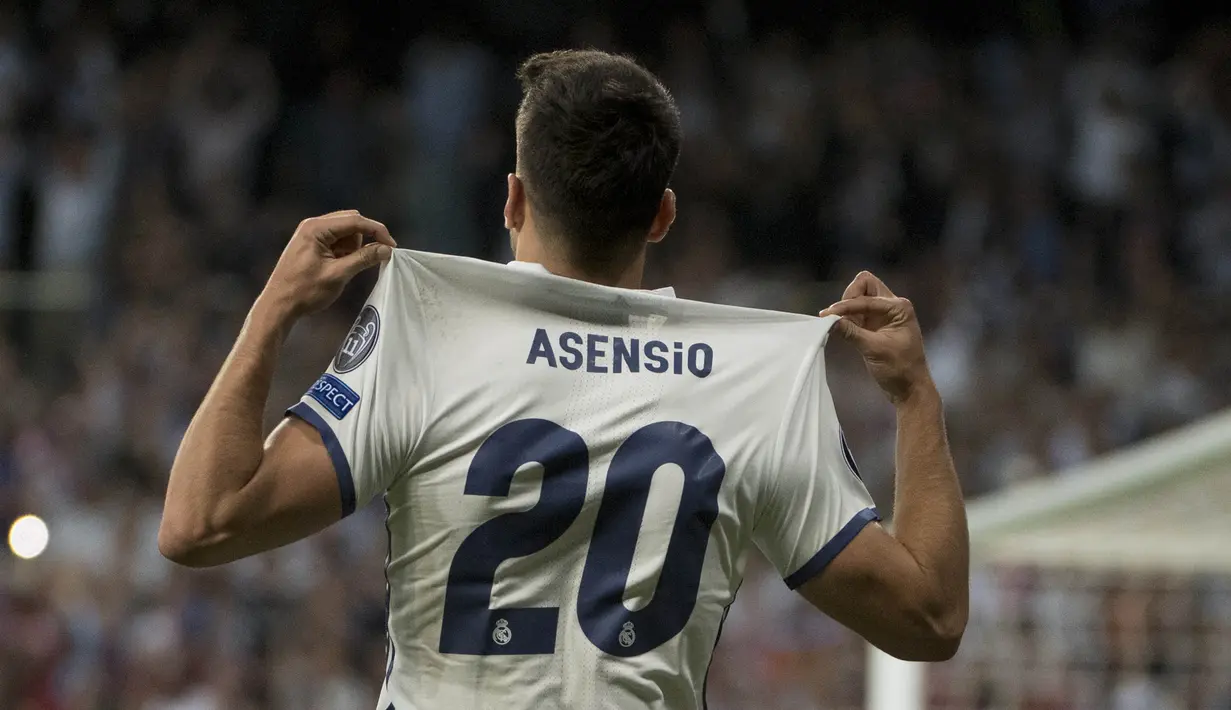Selama berkostum Real Madrid, Marco Asensio, berhasil mempersembahkan 5 trofi juara mulai dari Piala Super Eropa 2016, La Liga, Liga Champions, Piala Super Eropa 2017 dan Piala Super Spanyol 2017. (AFP/Curto De La Torre)