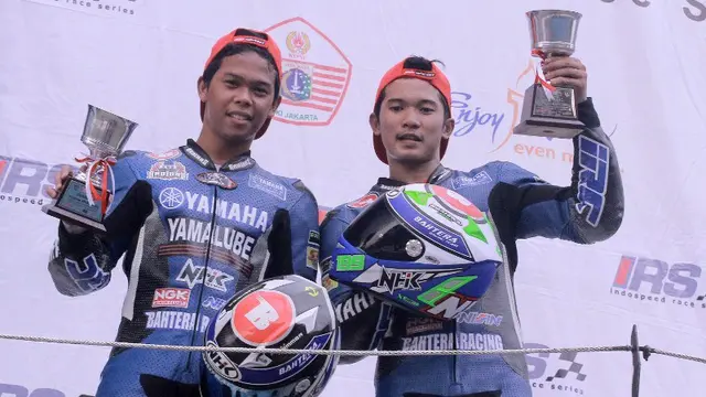 Syahrul Amin dan Willy Hammer (kiri)