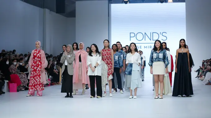 IKYK, Shop at Velvet, dan Bateeq