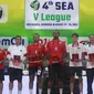 Timnas voli putra Indonesia meraih penghargaan Best Outside Hitter lewat Farhan Halim dan Dio Zulfikri jadi Best setter pada SEA V League 2024 putaran kedua di Yogyakarta. (foto: PP PBVSI)