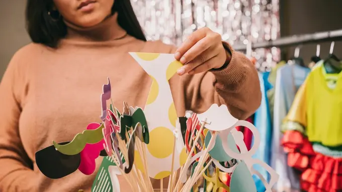 Sedang jadi Sorotan! Fashion Activism Mengubah Dunia Mode dari Masa ke Masa dengan Gaya Berani yang Menginspirasi (Foto dok : Freepik/freepik)