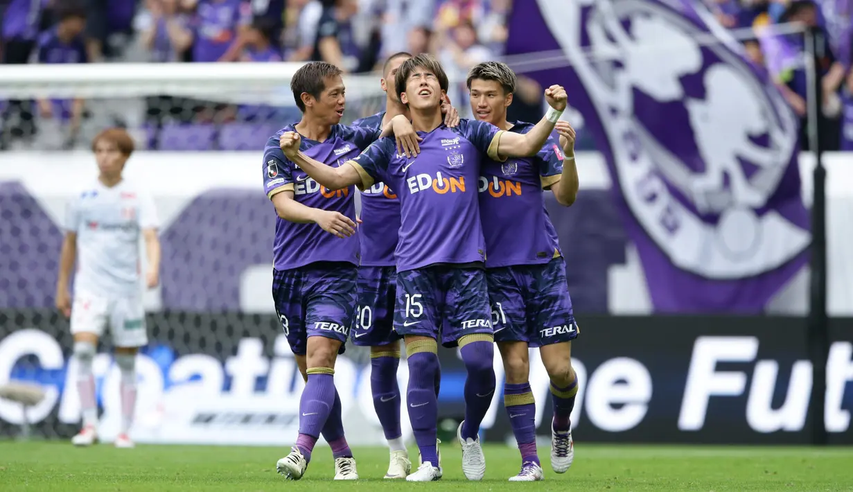 Sanfrecce Hiroshima ada di puncak, unggul selisih gol dari Machida, jadi tim tersubur musim ini, paling sedikit kalah, dan sedang dalam rentetan tujuh kemenangan beruntun. (Dok. J League)