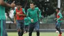 Penyerang Timnas Indonesia, Egy Maulana Vikri, saat sesi latihan di Lapangan ABC, Senayan, Kamis (18/1/2018). Tampil memukau bersama Timnas Indonesia U-19, Egy berpeluang perkuat Timnas di Asian Games 2018. (Bola.com/M Iqbal Ichsan)