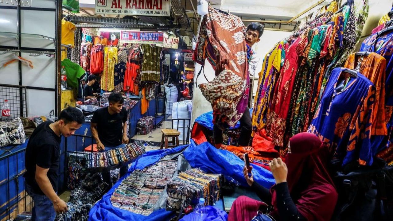 Mereka juga berupaya untuk meningkatkan kualitas produk mereka agar pembeli merasa puas dengan pembelian mereka. Foto: Liputan6.com / Angga Yuniar<br>