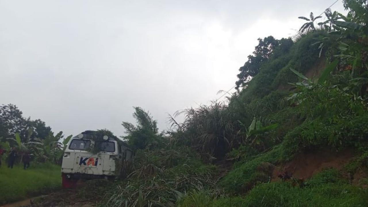KAI Ubah Pola Operasi KA Serayu Akibat Longsor Bandung Barat