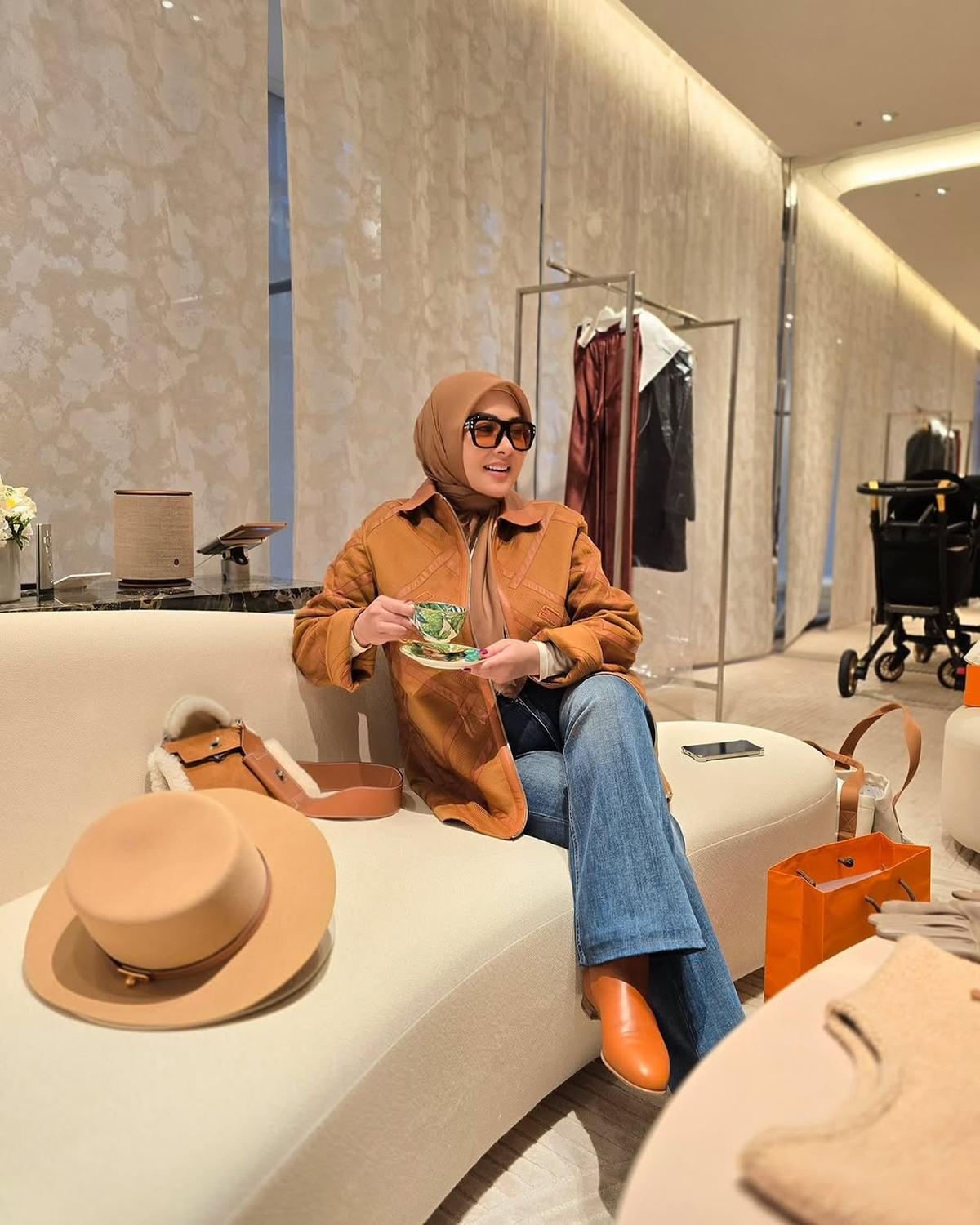 Potret Tempat Tinggal Syahrini dan Keluarga saat di Jepang, Walk in Closet Penuh dengan Barang Mewah