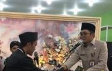 Momen Unik Sepasang Pengantin Lakukan Akad Nikah di Atas Motor Trail, Curi Perhatian Warganet