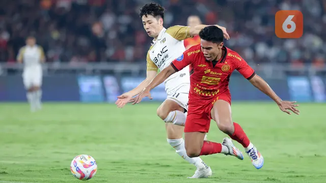Foto: Kesulitan Menembus Pertahanan Dewa United, Persija Jakarta Hanya Mampu Imbang di SUGBK