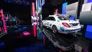 Mobil self-driving dipamerkan dalam IAA Auto Show di Frankfurt, Jerman, Senin (9/9/2019). IAA Auto Show terbuka untuk umum pada 12 September 2019. (Boris Roessler/DPA/AFP)
