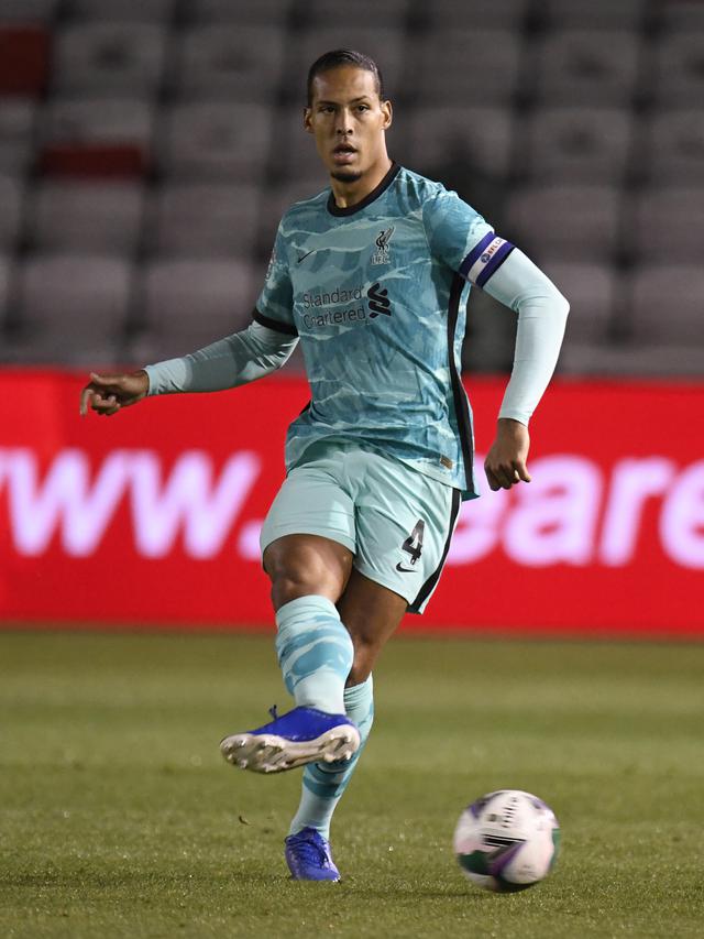 Liverpool Lumat Lincoln City 7-2