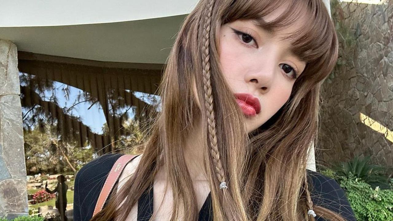 <b>Selalu tampil dengan Poni Anti Badai</b>