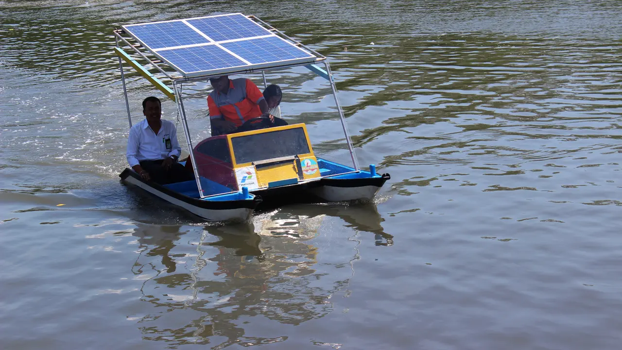Perahu katamaran