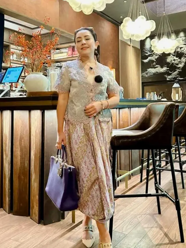 Model Kebaya Mayangsari untuk Acara Formal Hingga Santai/Instagram @mayangsari_official