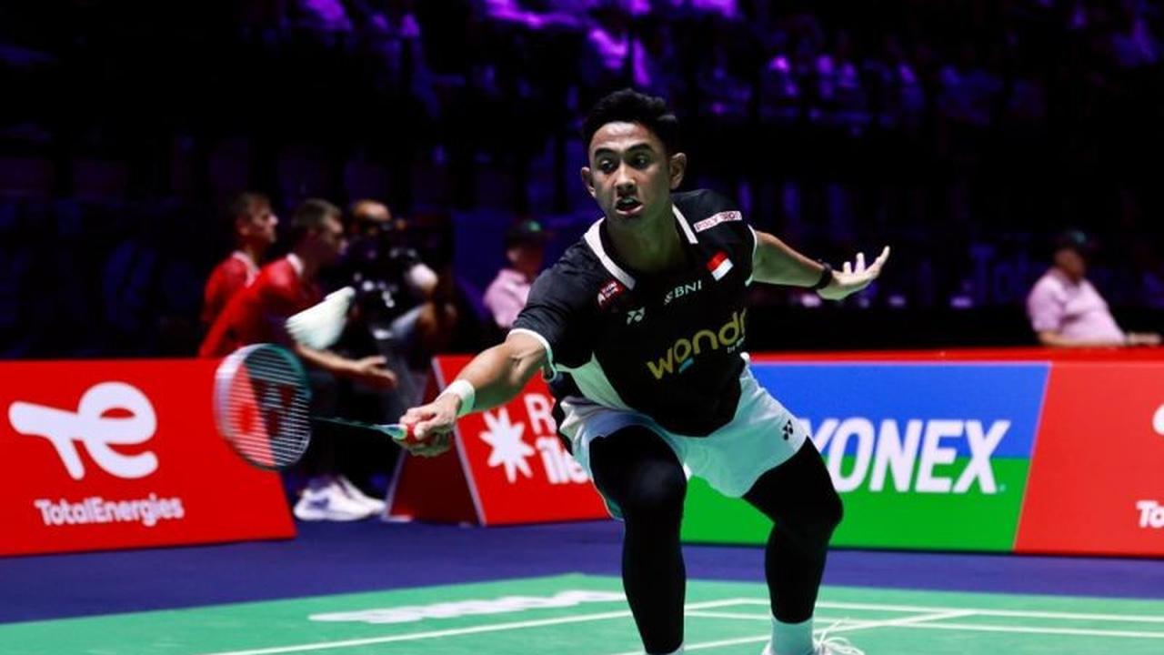 Debut Manis Alwi Farhan di Kejuaraan Dunia BWF 2025: Fokus Penuh Hadapi Lin Chun Yi