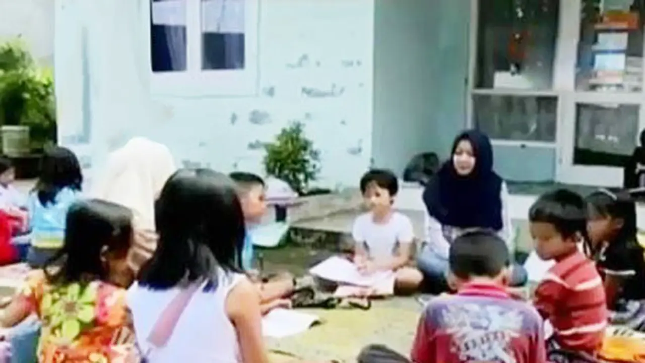 VIDEO: Terminal Hujan, Komunitas Peduli Pendidikan Anak