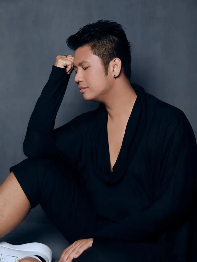 [Fimela] Ricky Cuaca