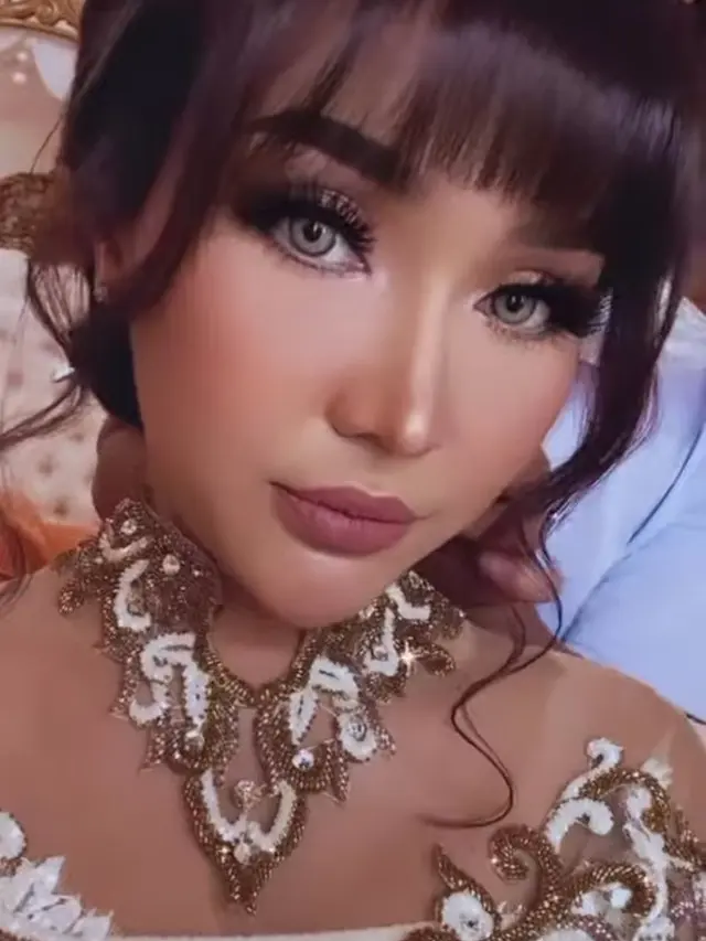 7 Potret Lucinta Luna dalam Resepsi Pernikahan Ria Ricis Ini Curi Perhatian