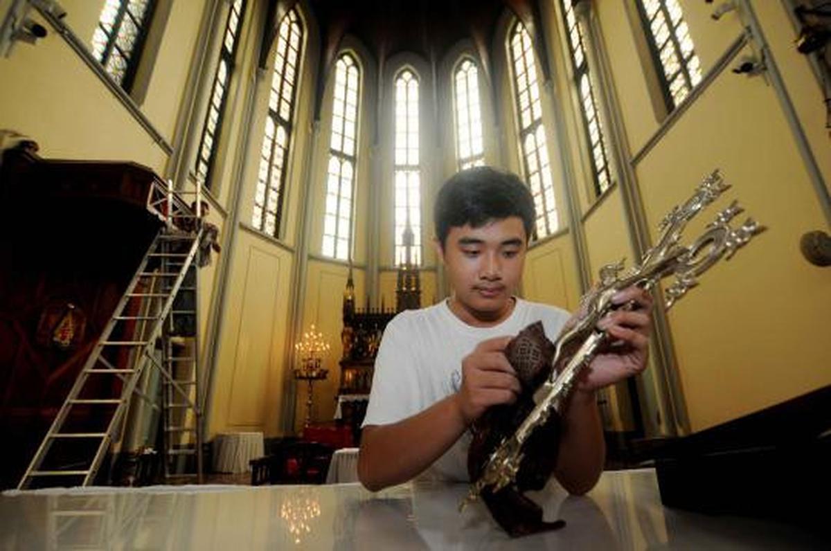 Jelang Natal, Gereja Katedral dipercantik