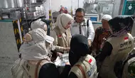 Timwas Haji DPR RI menyoroti makanan yang disediakan untuk jemaah haji Indonesia yang dinilai terlalu banyak mengandung karbohidrat. (Liputan6.com)