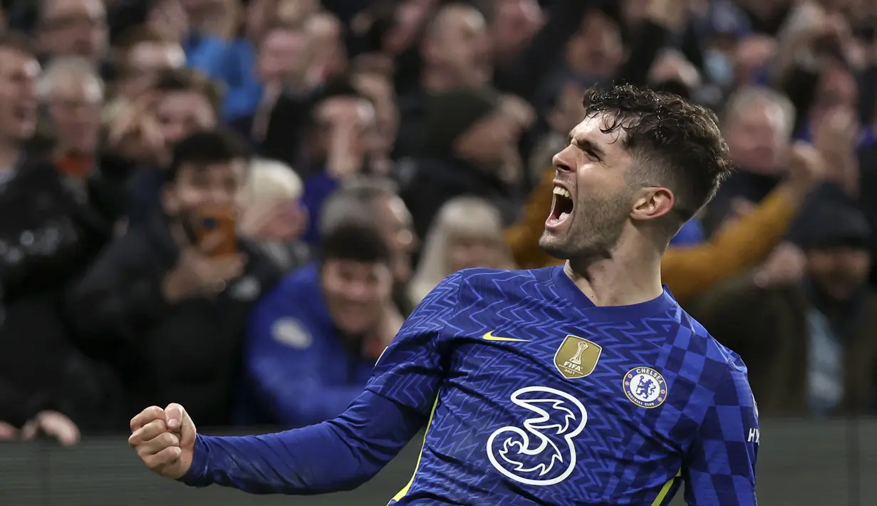 Juara bertahan Chelsea sukses mengamankan satu kakinya di babak perempatfinal Liga Champions 2021/22 usai mengalahkan Lille pada laga leg pertama babak 16 besar. (AP/Ian Walton)