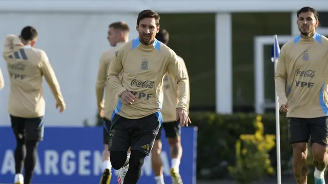 Lionel Messi latihan bersama timnas Argentina