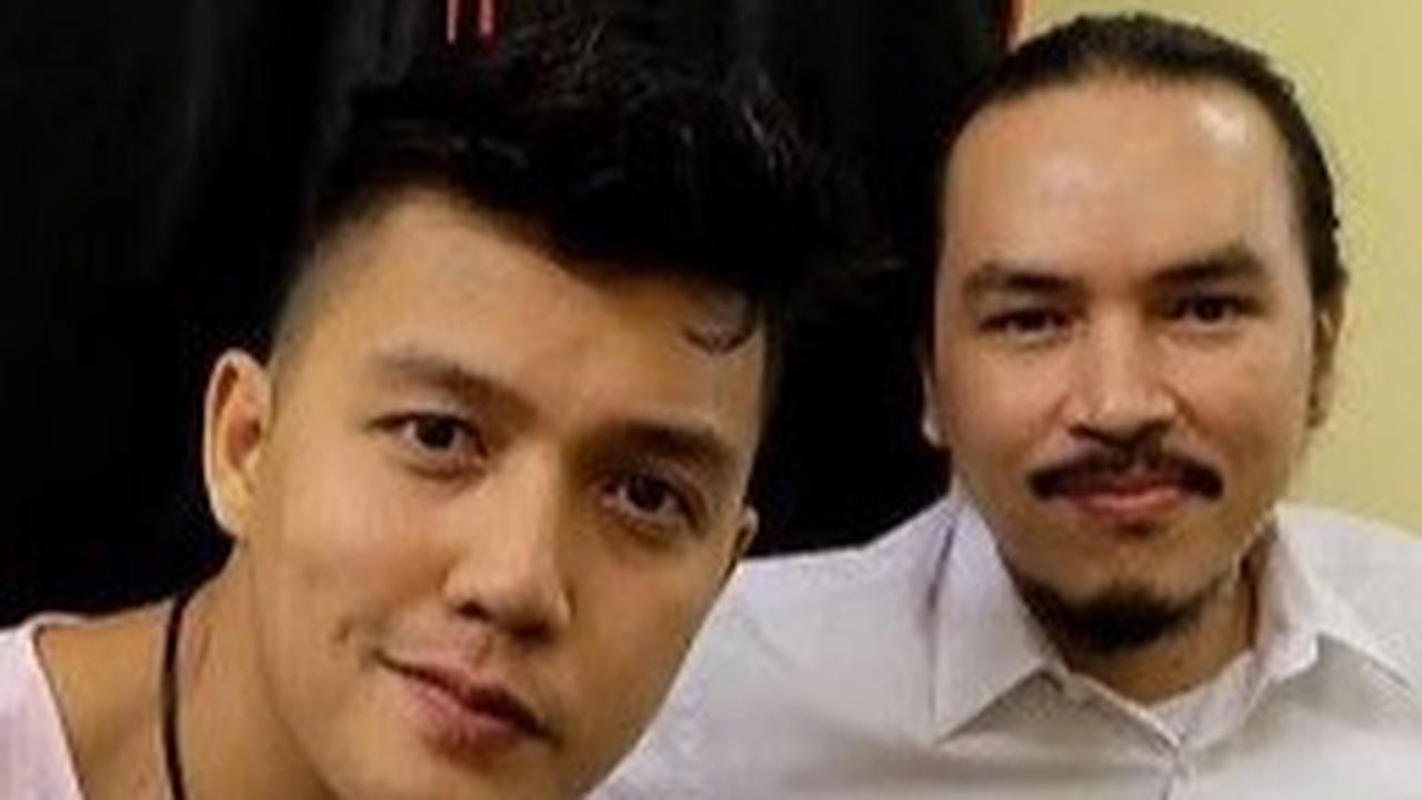 Kini Dirly lebih dikenal sebagai pemain sinetron. Meski sempat mengeluarkan beberapa <i>single </i>sejak tahun 2020-2022, Dirly lebih dikenal sebagai Frans di sinetron Magic 5.