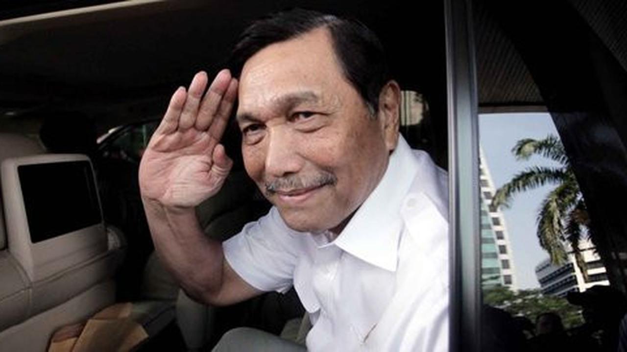 Menko Luhut sebut Presiden Jokowi tak urus politisi pencatut namanya