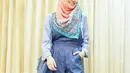 Alyssa Soebandono yang sekarang tampil memakai hijab tetap bisa tampil modis. (via instagram/@ichasoebandono)
