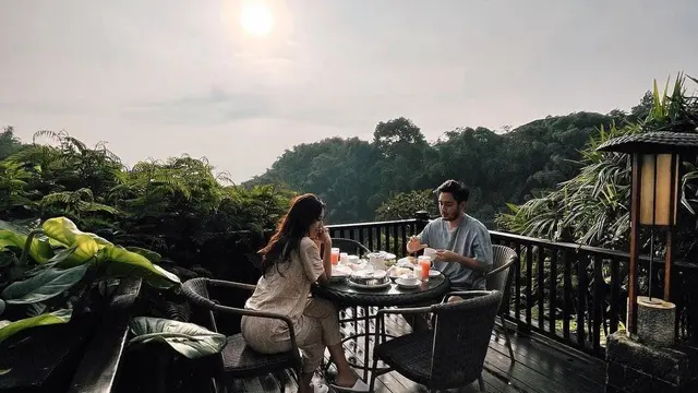 Syahnaz dan Jeje Govinda