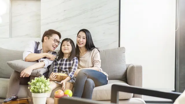 Membentuk karakter anak harus dilakukan dengan contoh nyata dan konsistensi