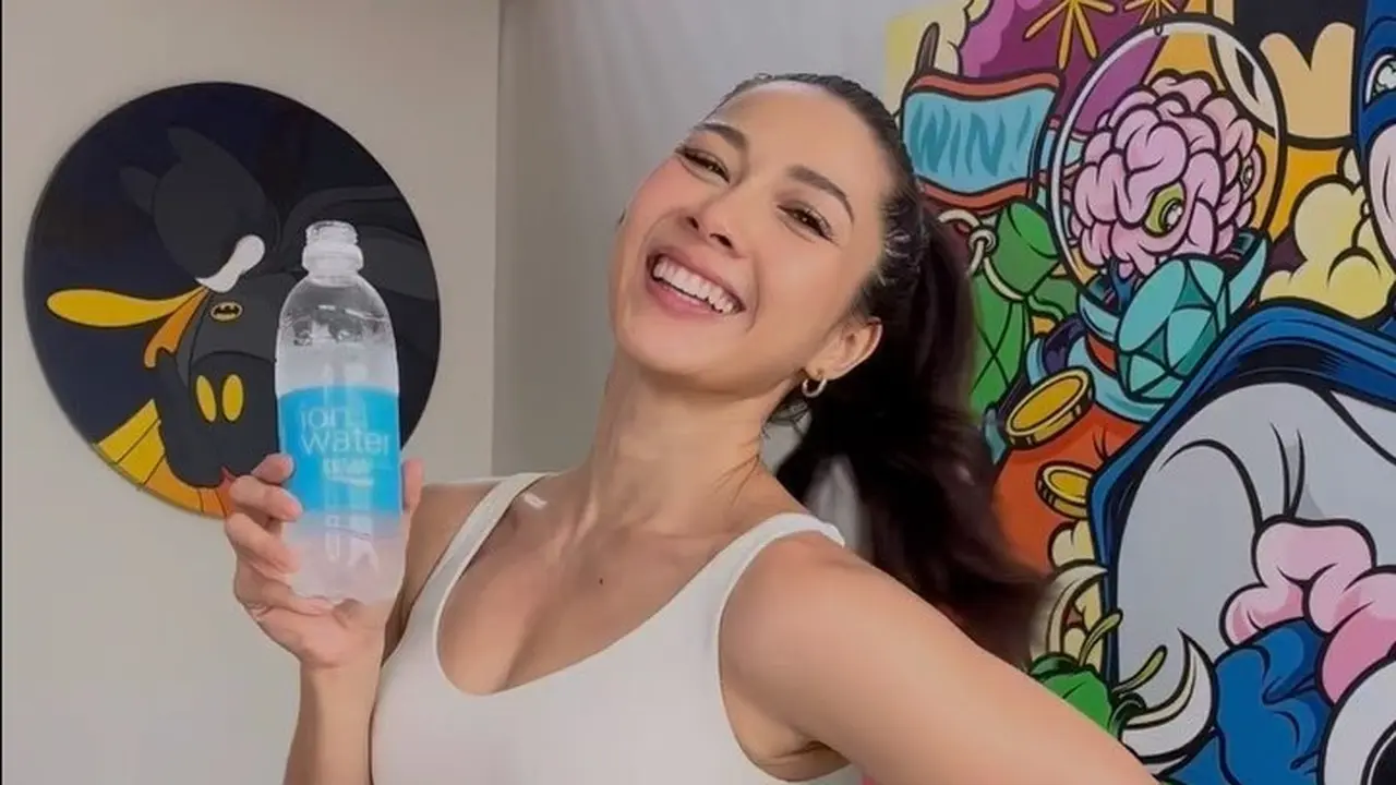 Andrea Dian (https://www.instagram.com/p/ChblHEugWxv/)