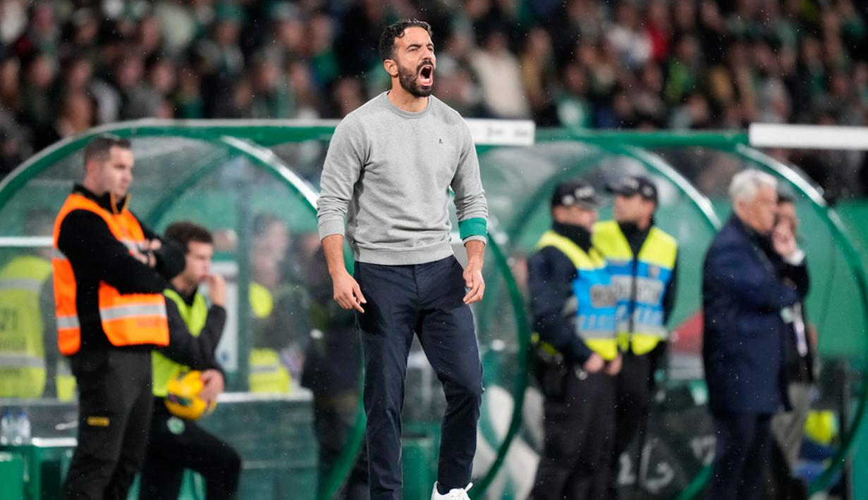 Kemenangan ini membawa Sporting mempertahankan rekor sempurna dengan kemenangan beruntun di Liga Portugal. Meski akan segera meninggalkan klub, Amorim tampak memberi kesan positif dan harapan bagi Sporting untuk terus berprestasi di bawah penggantinya. (AP Photo/Armando Franca)