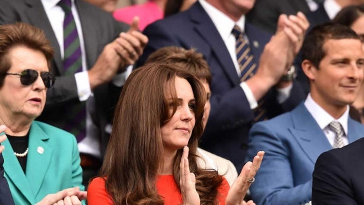 Bergaun merah, Kate Middleton cantik bersinar di Wimbledon