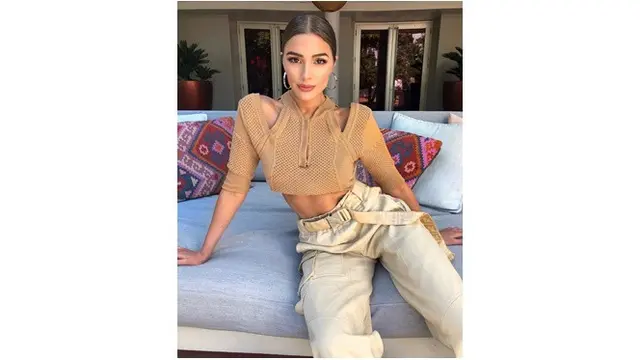 Pesona Olivia Culpo, Perempuan Paling Seksi di Tahun 2019
