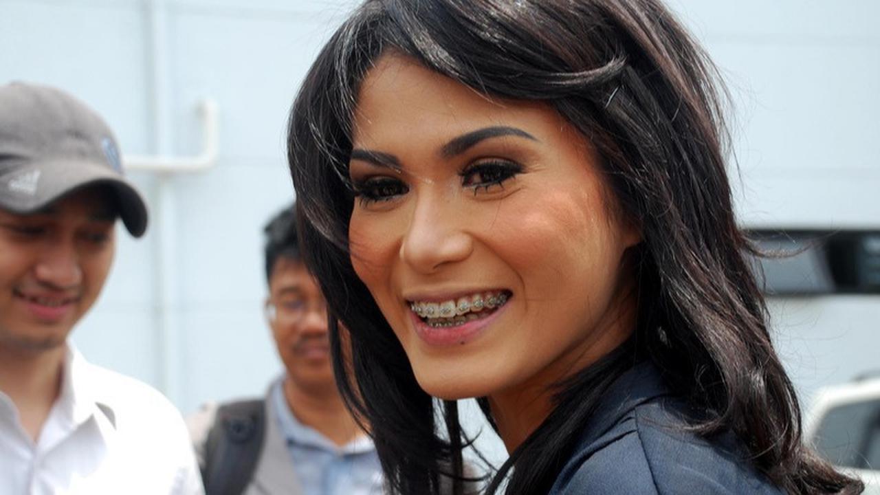 Cantik dan Ganteng, Presenter Olahraga Favorit Generasi 90-an di Indonesia