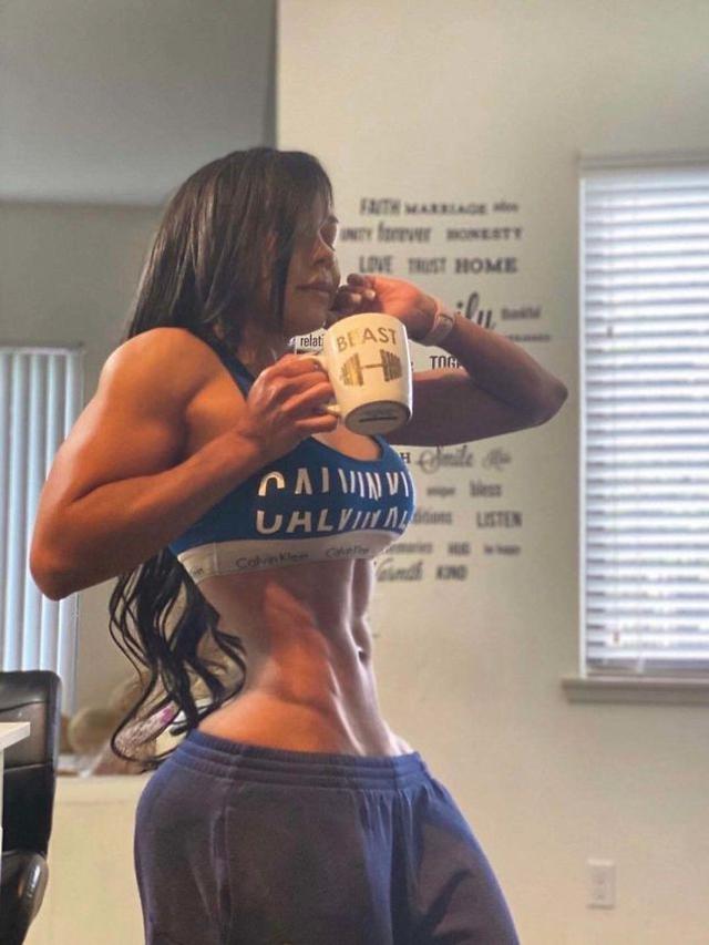 Biking Geleng Kepala, 8 Potret yang Diedit Berlebihan di Instagram