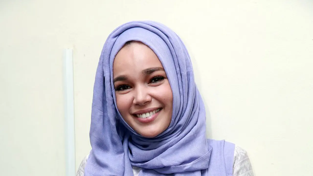 Dewi Sandra