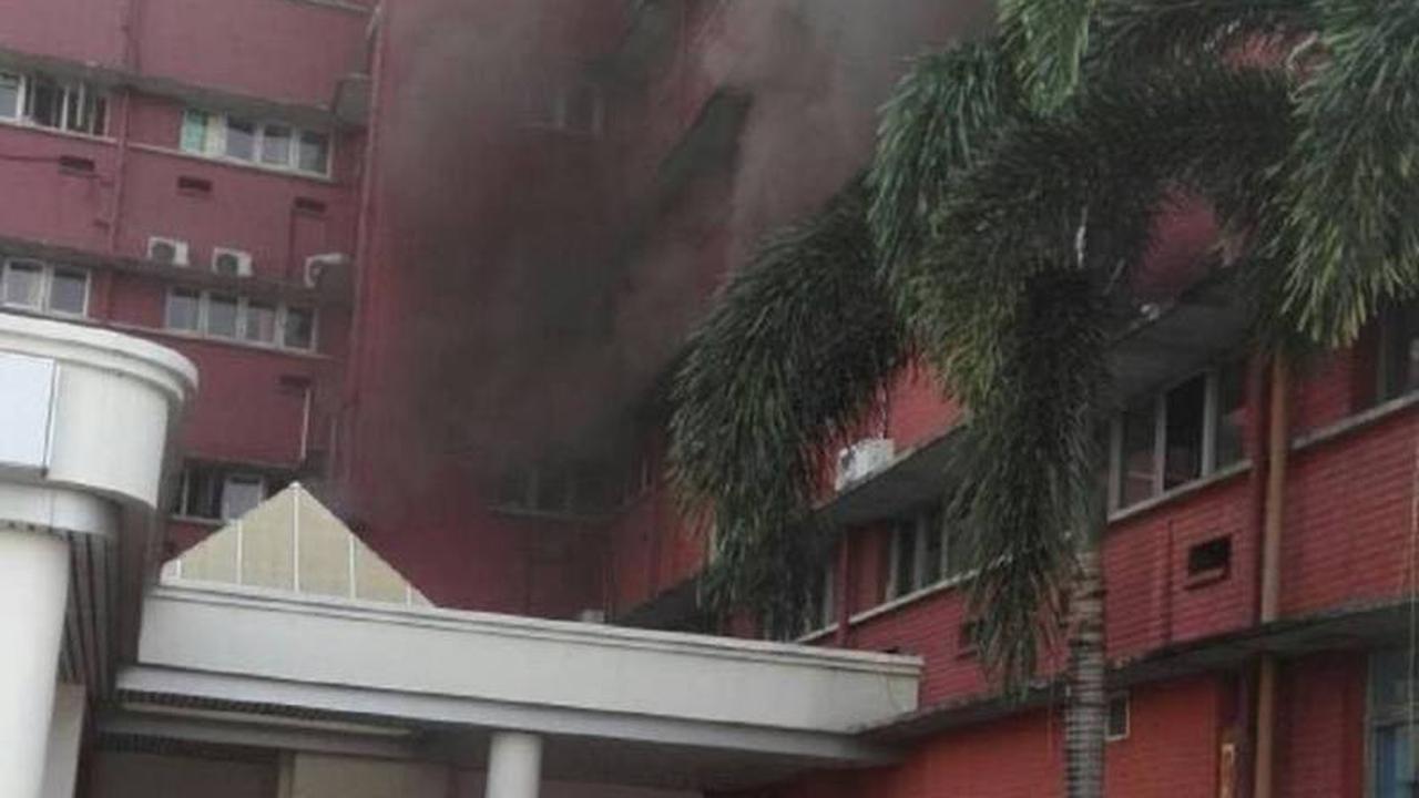 ICU yang terbakar di RS Sultanah Aminah Johor Bahru, Malaysia. (Bernama)