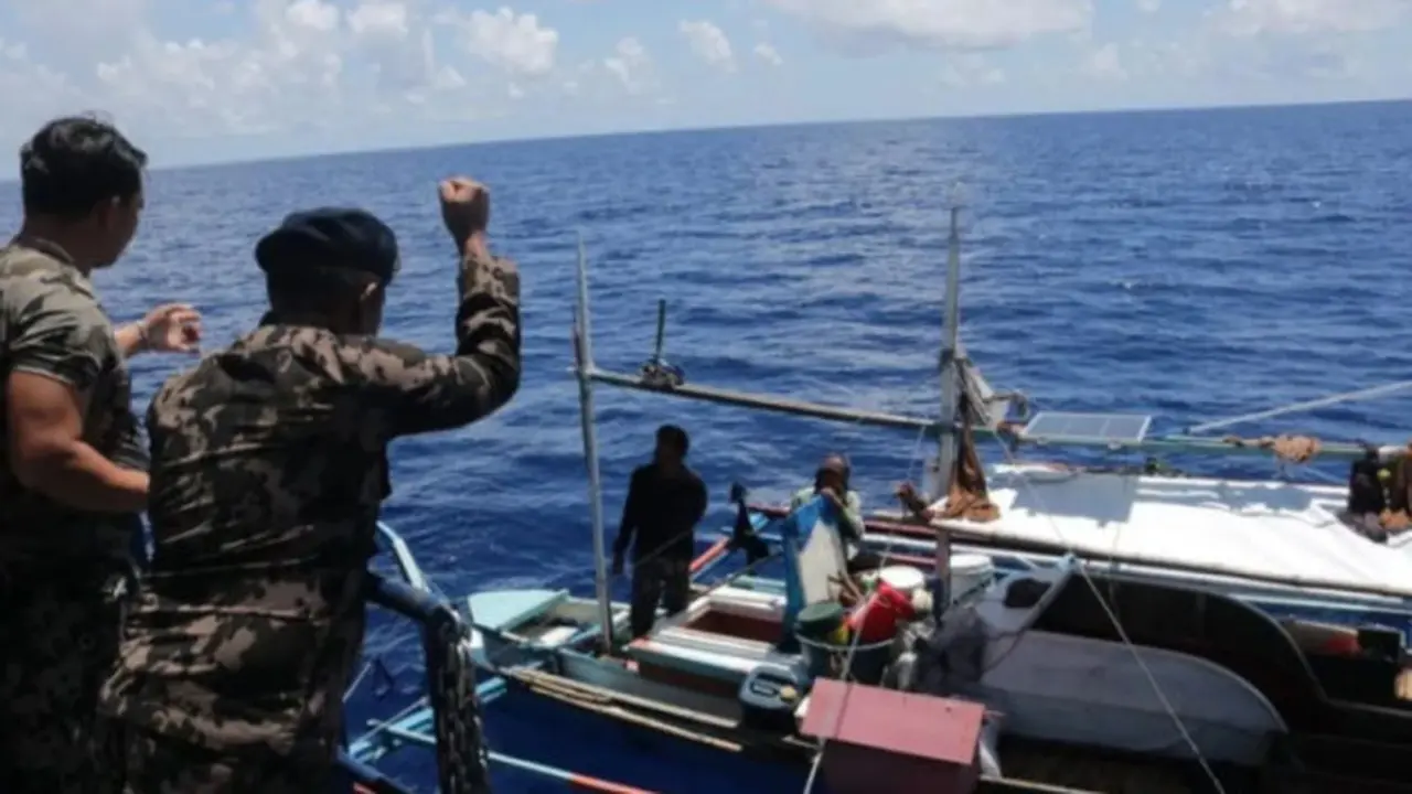 Kapal itu kemudian diarahkan menuju Stasiun PSDKP Tahuna Sulut untuk diproses sesuai ketentuan yang berlaku.
