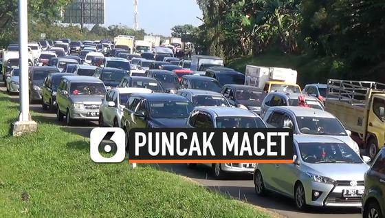 VIDEO: Sistem Satu Arah  Telah Diberlakukan, Kawasan Wisata Puncak Tetap Macet