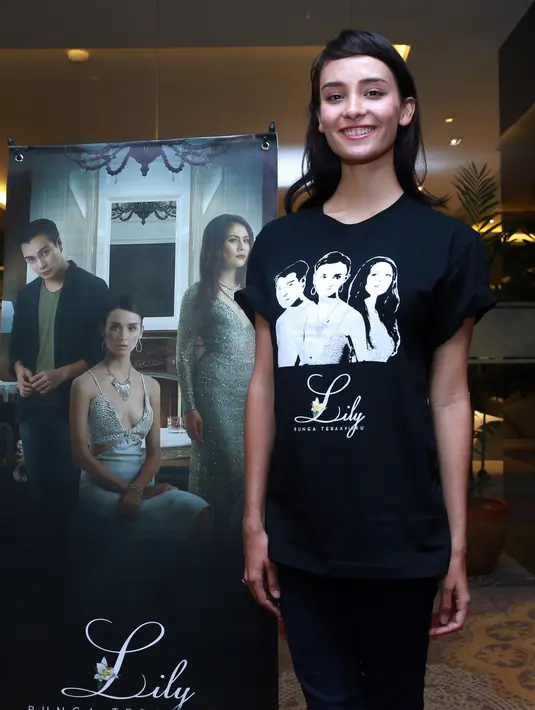 Menurut model cantik Salvita, ia merasa begitu tertantang ketika mendapati dirinya didapuk dengan peran menantang itu. (Wimbarsana Kewas/Bintang.com)